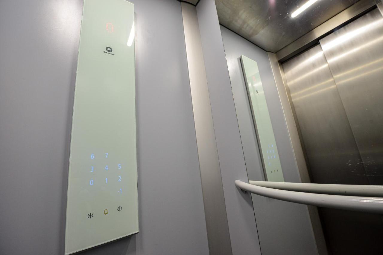 Sofia Cozy Apartment - Underground Private Parking Bukarest Exterior foto